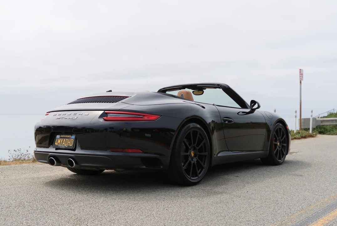 2017 Porsche 991 Carrera S - Image 21 of 31