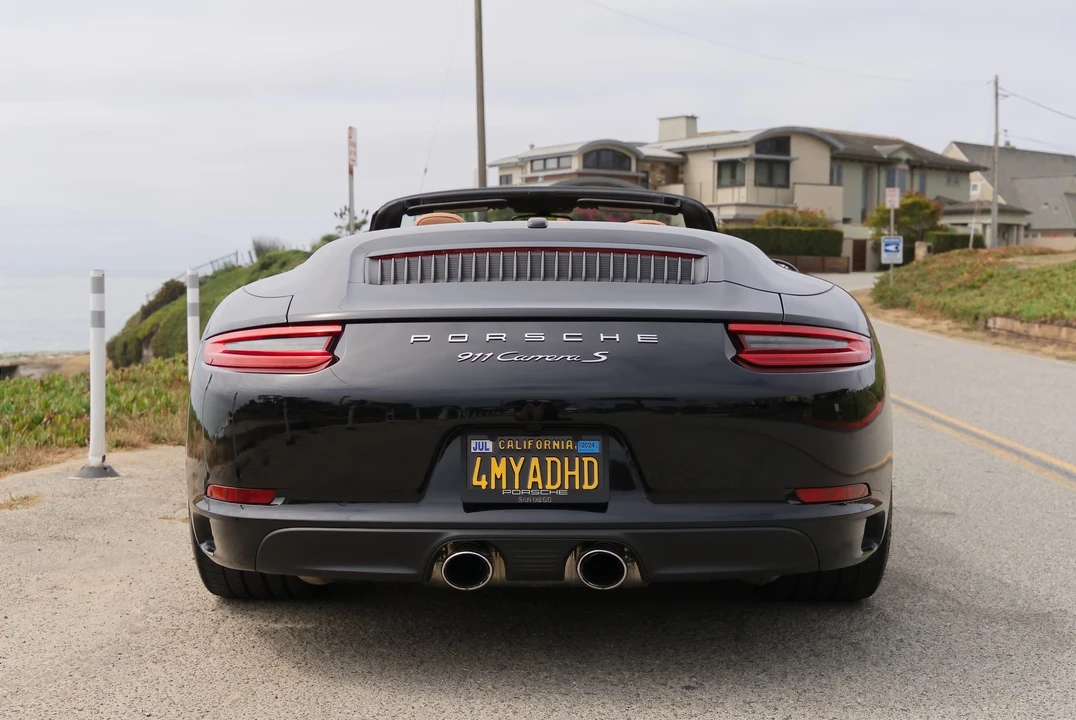 2017 Porsche 991 Carrera S - Image 27 of 31