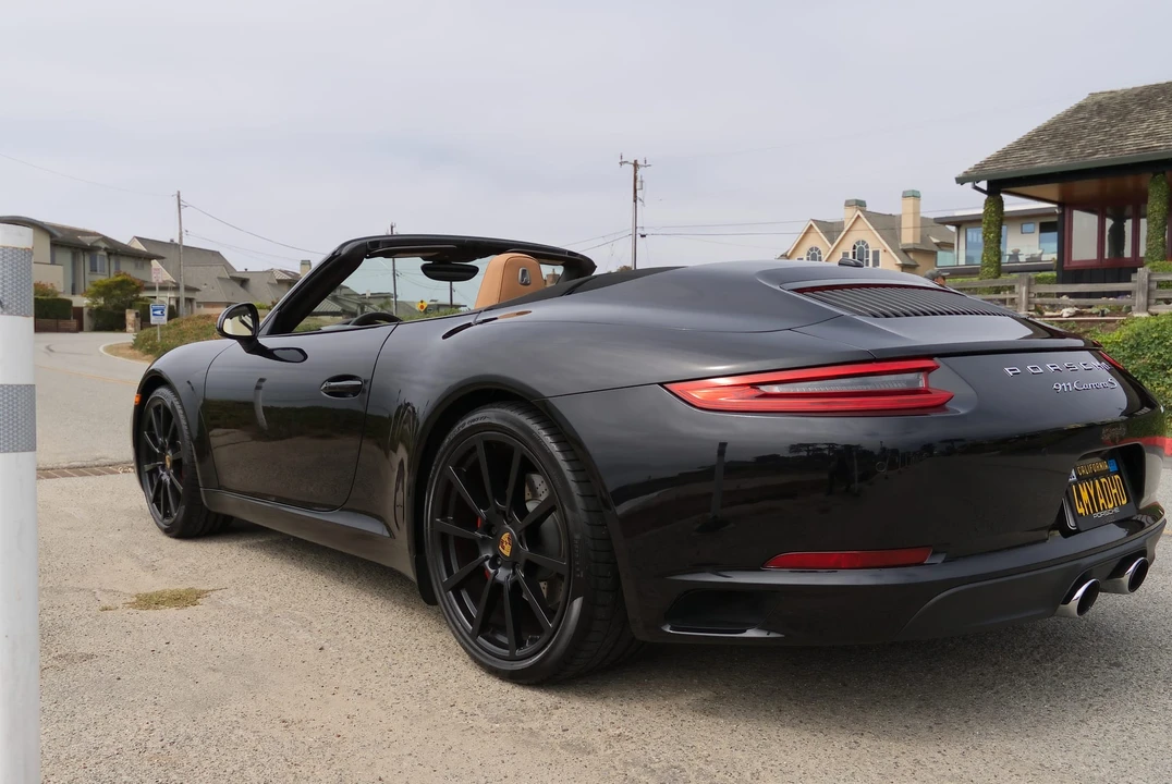 2017 Porsche 991 Carrera S - Image 29 of 31