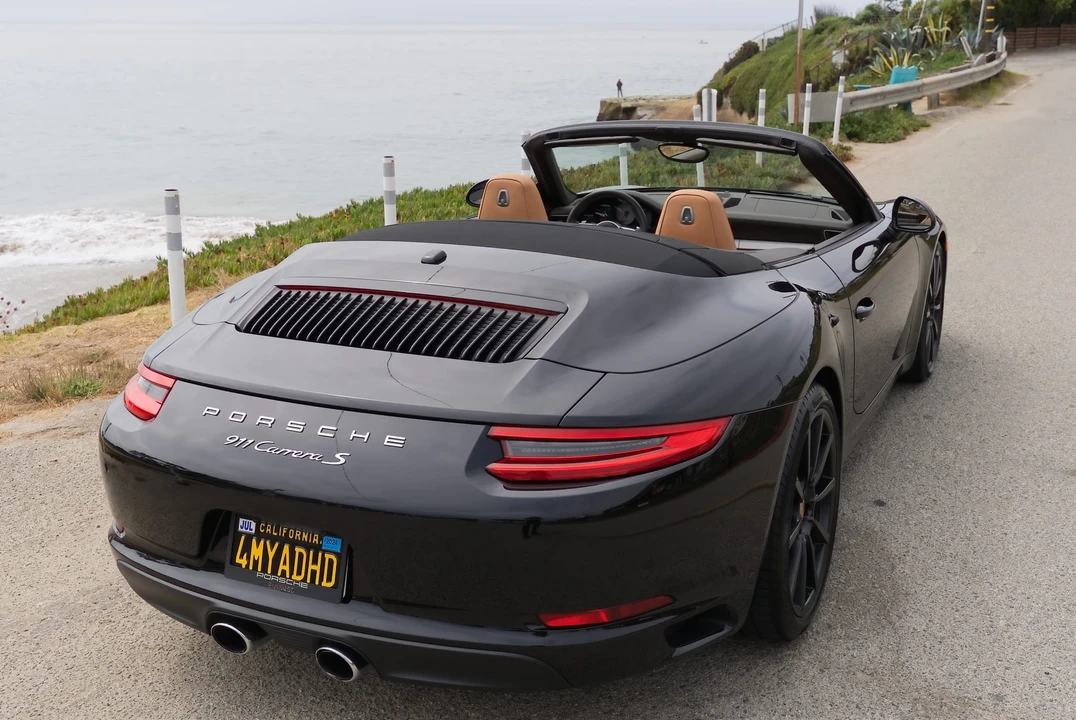 2017 Porsche 991 Carrera S - Image 24 of 31