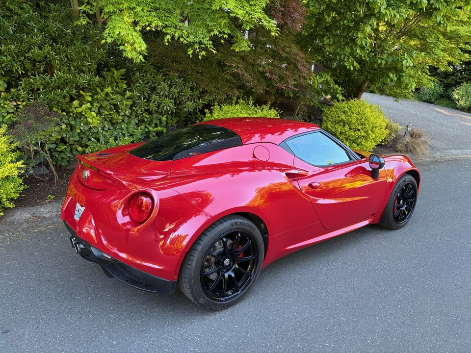 2018 Alfa Romeo 4C Coupe - Image 24 of 31