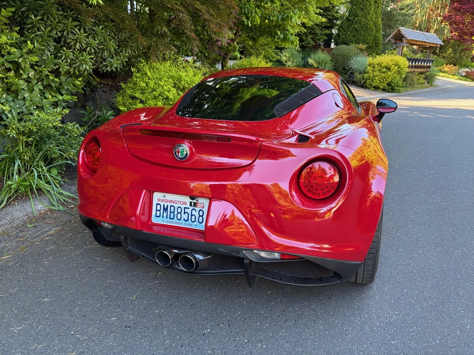2018 Alfa Romeo 4C Coupe - Image 26 of 31