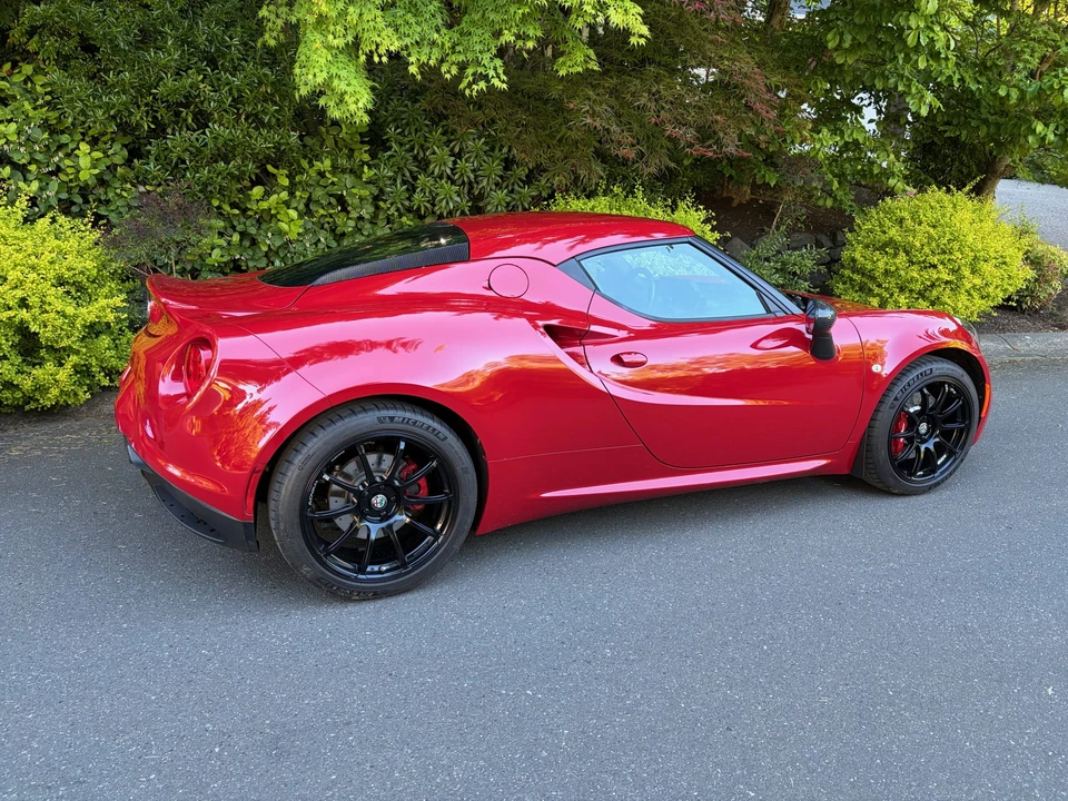 2018 Alfa Romeo 4C Coupe - Image 22 of 31