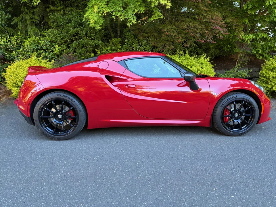 2018 Alfa Romeo 4C Coupe - Image 21 of 31