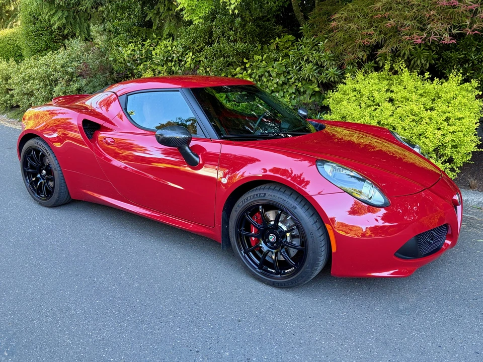 2018 Alfa Romeo 4C Coupe - Image 19 of 31