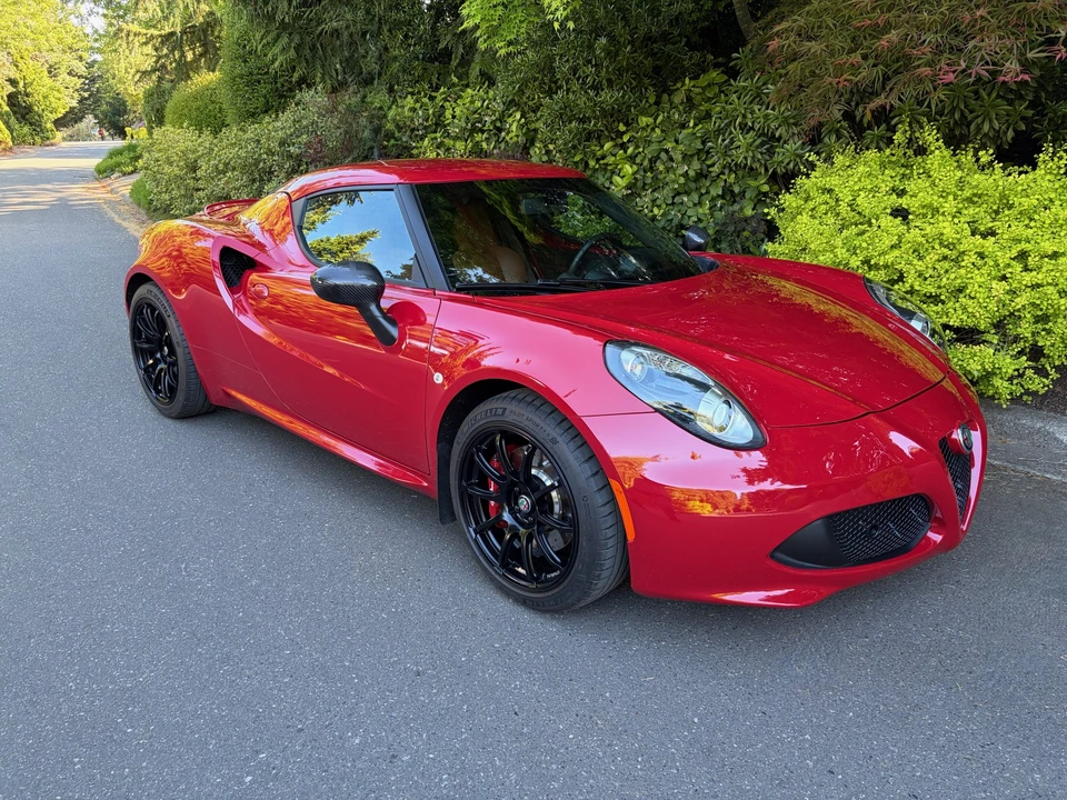 2018 Alfa Romeo 4C Coupe - Image 17 of 31