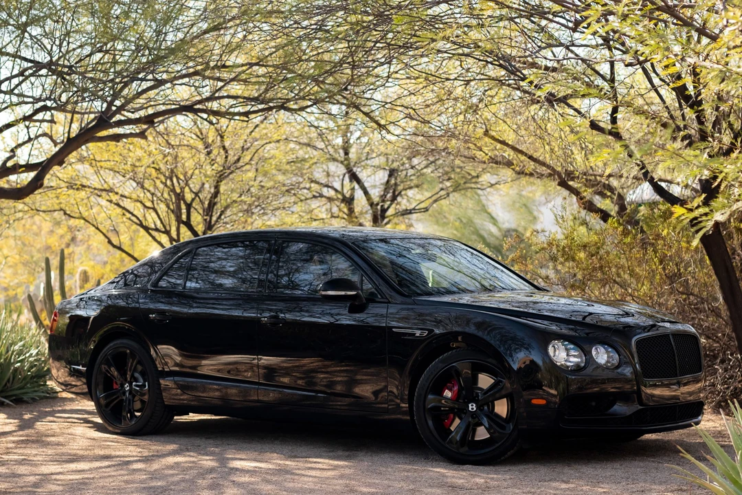 2018 Bentley Continental Flying Spur - Image 18 of 31