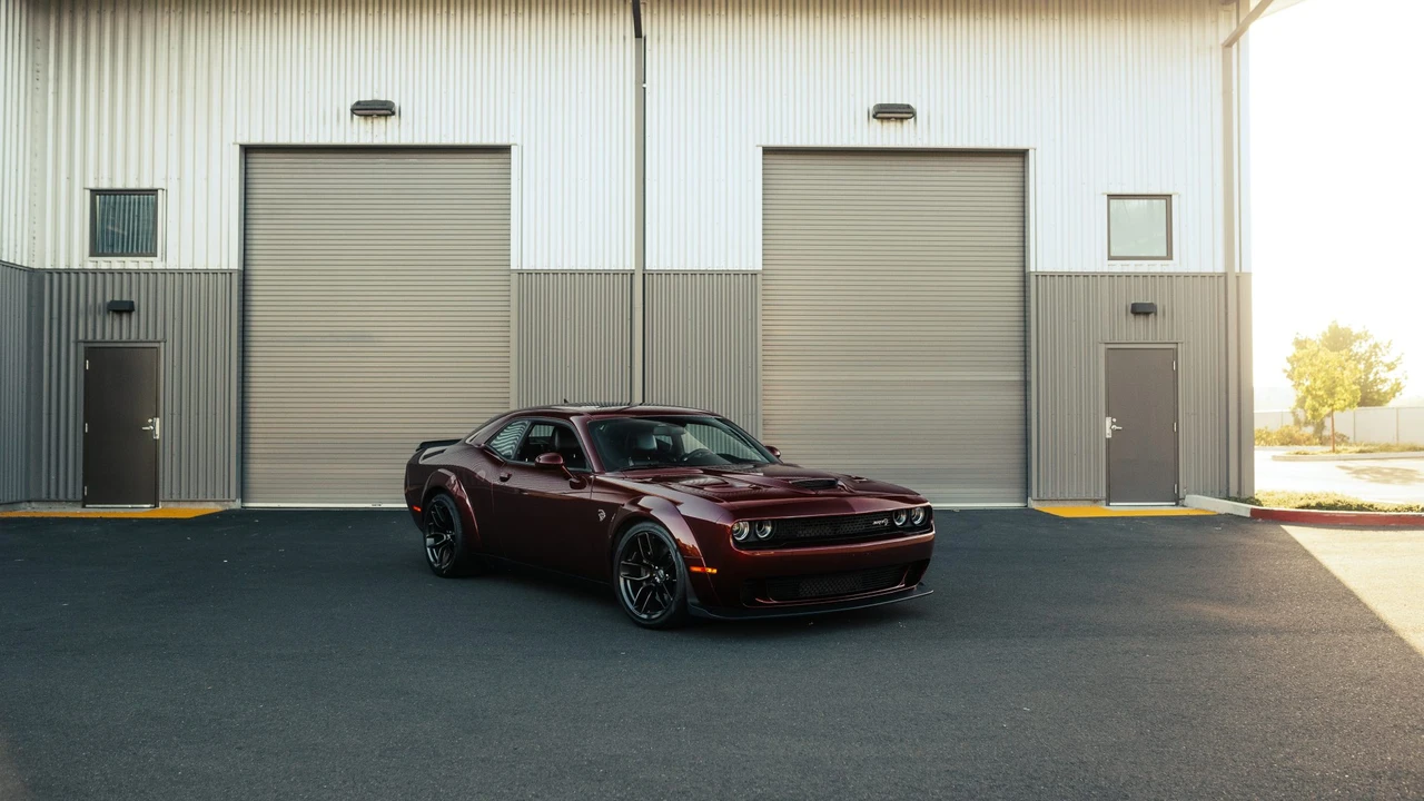 2018 Dodge Challenger SRT Hellcat 3rd Gen - Image 4 of 31