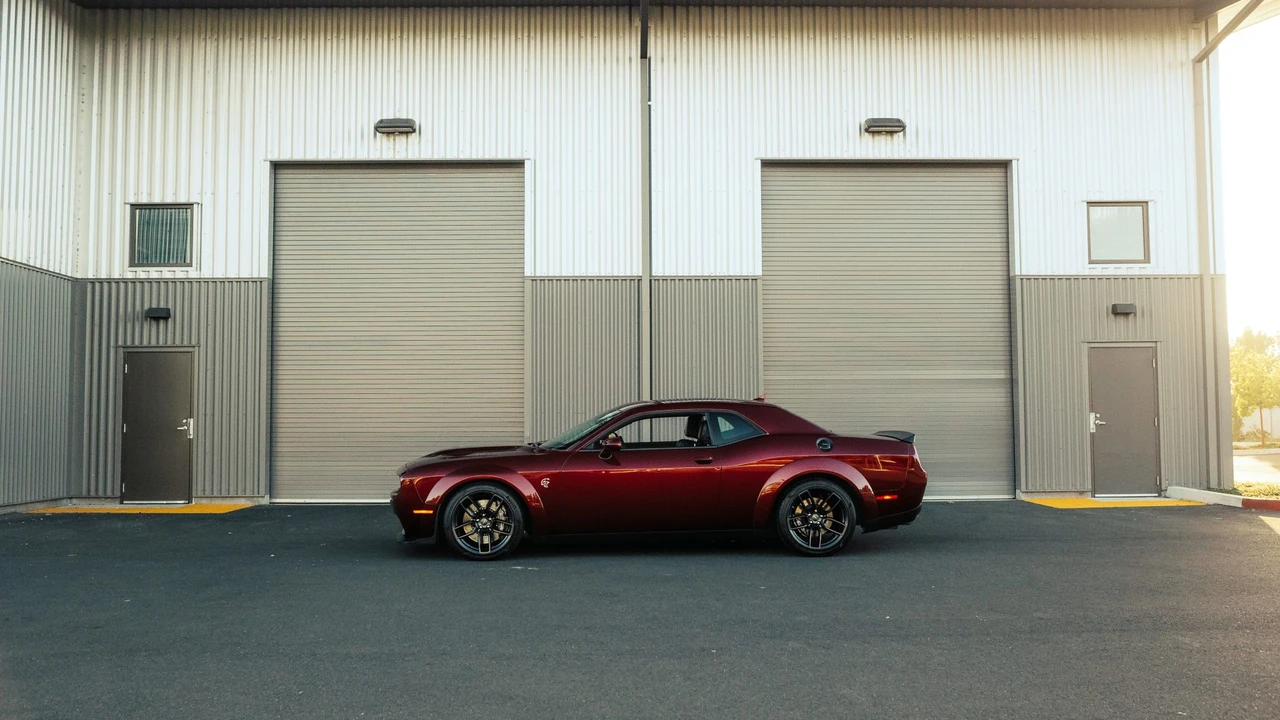 2018 Dodge Challenger SRT Hellcat 3rd Gen - Image 21 of 31