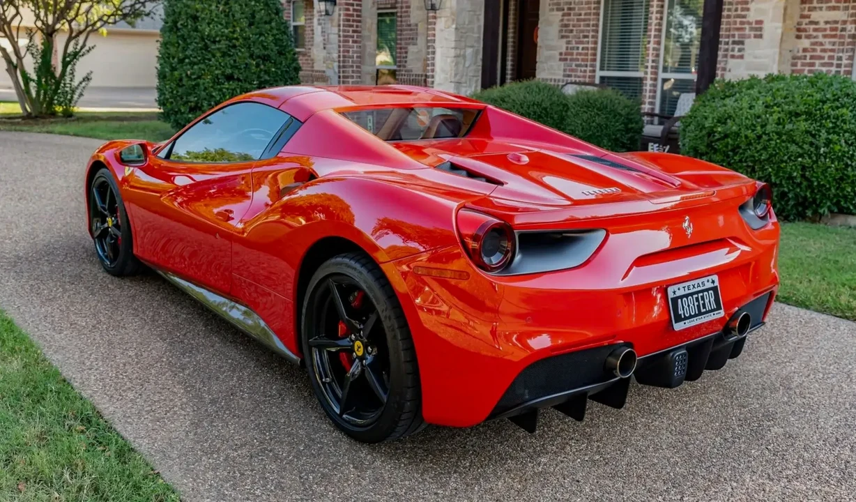 2018 Ferrari 488 Spider - Image 6 of 6
