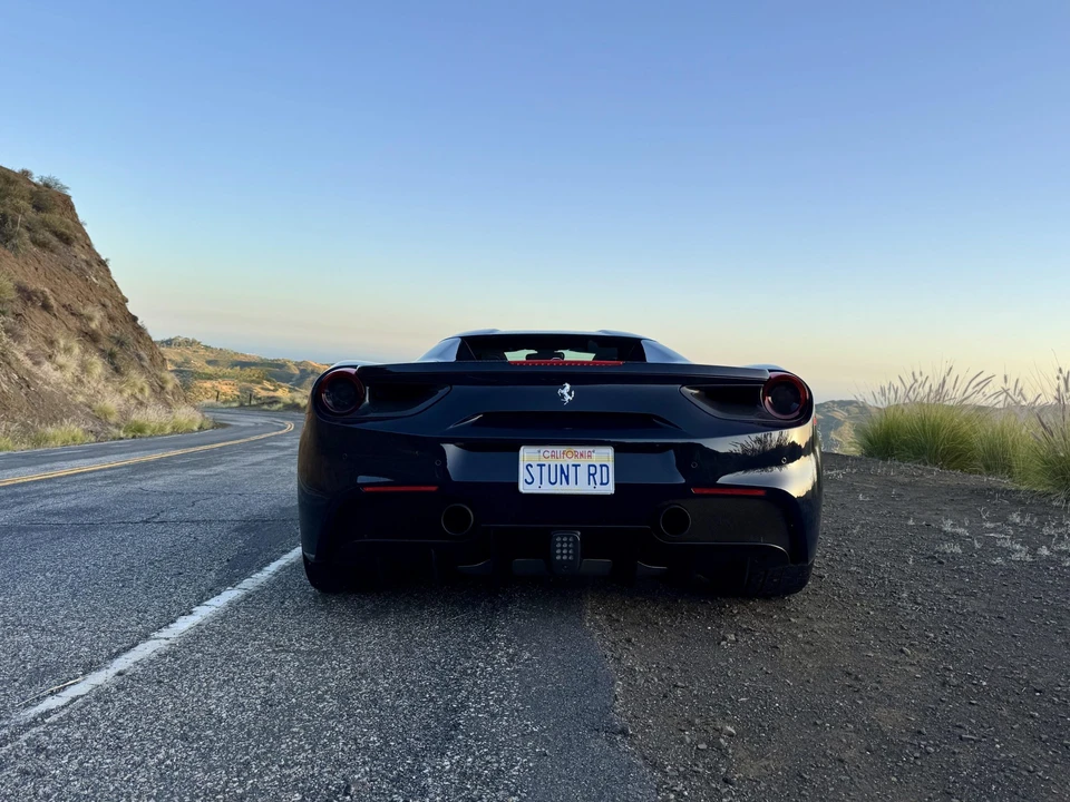 2018 Ferrari 488 Spider - Image 12 of 31