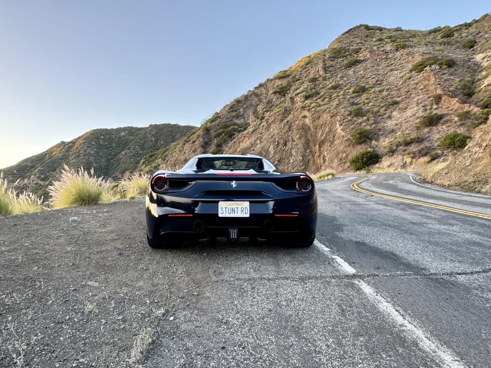 2018 Ferrari 488 Spider - Image 13 of 31