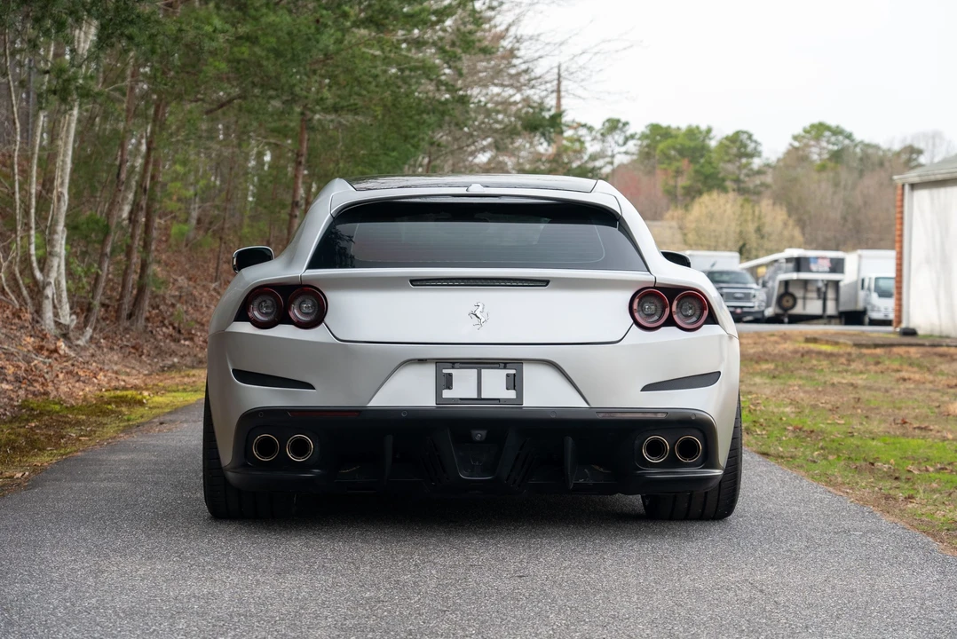 2018 Ferrari GTC4Lusso - Image 5 of 31