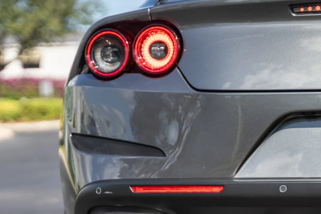 2018 Ferrari GTC4Lusso - Image 25 of 31