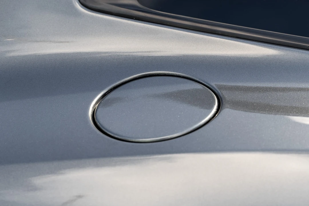 2018 Ferrari GTC4Lusso - Image 27 of 31