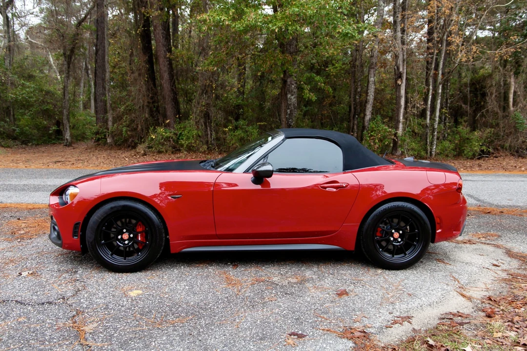 2018 Fiat 124 Spider - Image 19 of 31