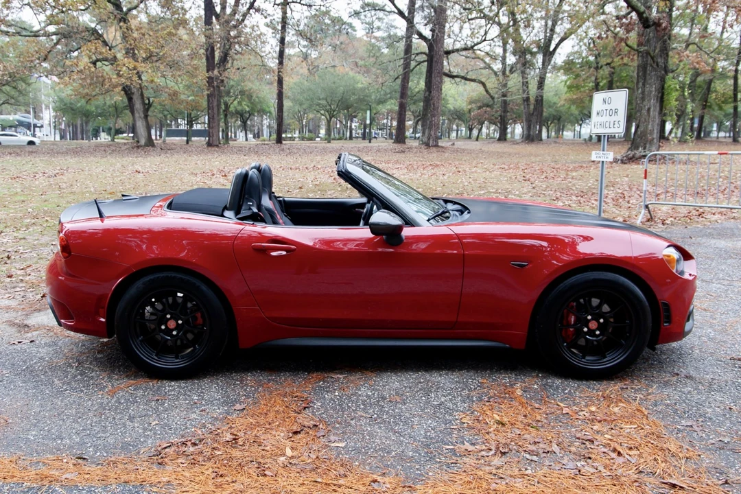 2018 Fiat 124 Spider - Image 6 of 31