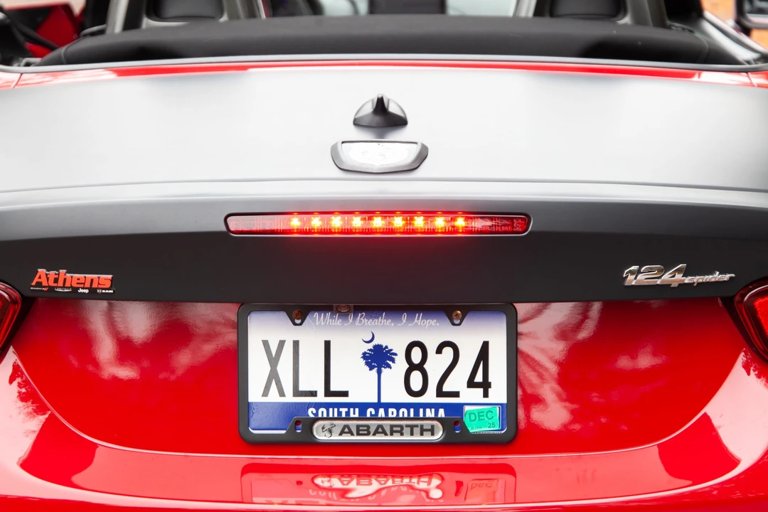 2018 Fiat 124 Spider - Image 31 of 31