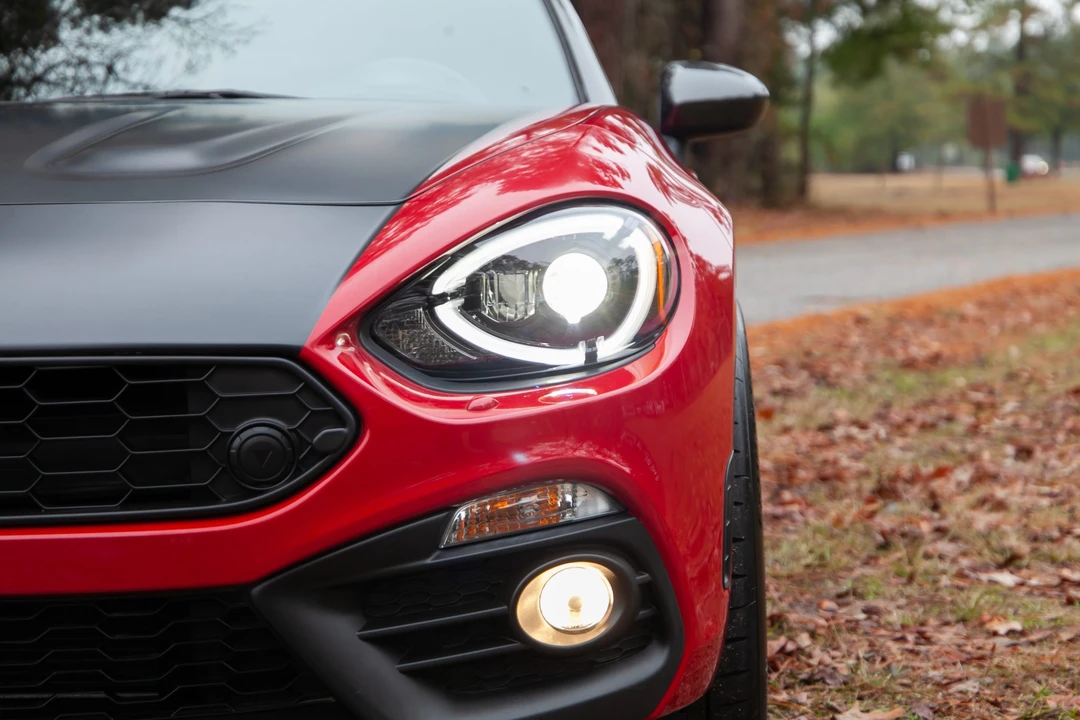 2018 Fiat 124 Spider - Image 30 of 31