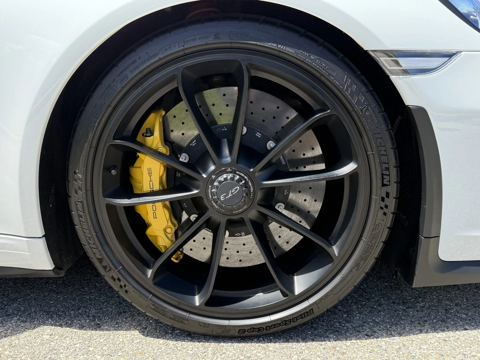 2018 Porsche 991 GT3 - Image 17 of 31
