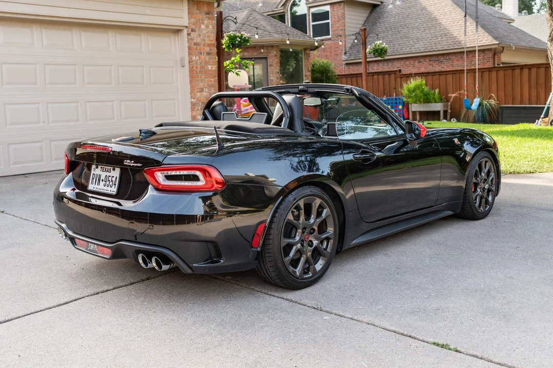 2019 Fiat 124 Spider - Image 5 of 31