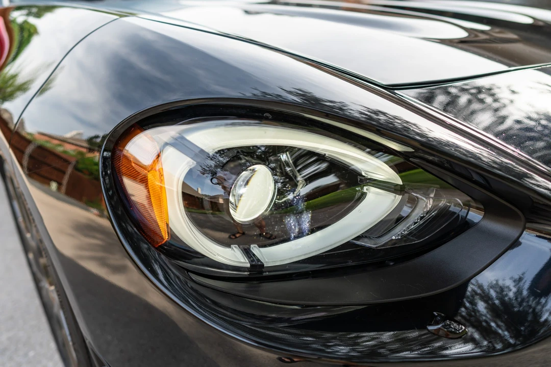 2019 Fiat 124 Spider - Image 24 of 31