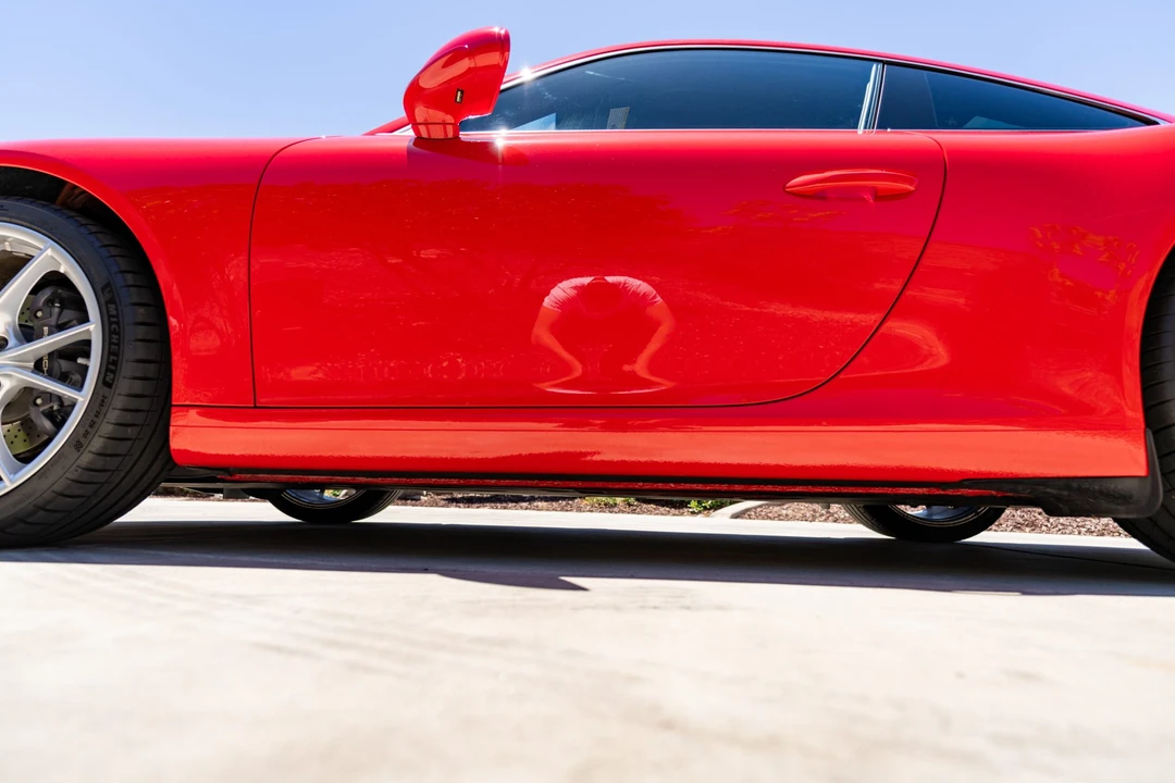 2019 Porsche - Image 24 of 31