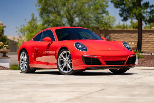 2019 Porsche - Image 4 of 31