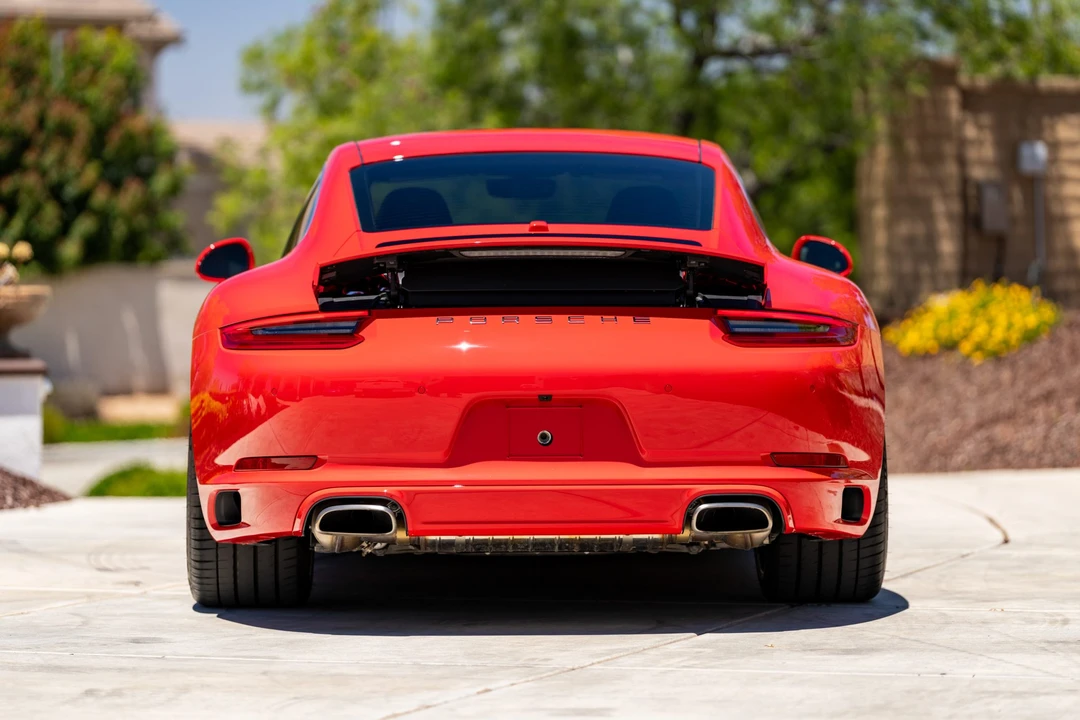 2019 Porsche - Image 7 of 31