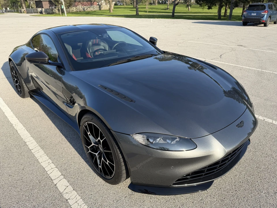 2021 Aston Martin V8 Vantage (2019+) - Image 25 of 31