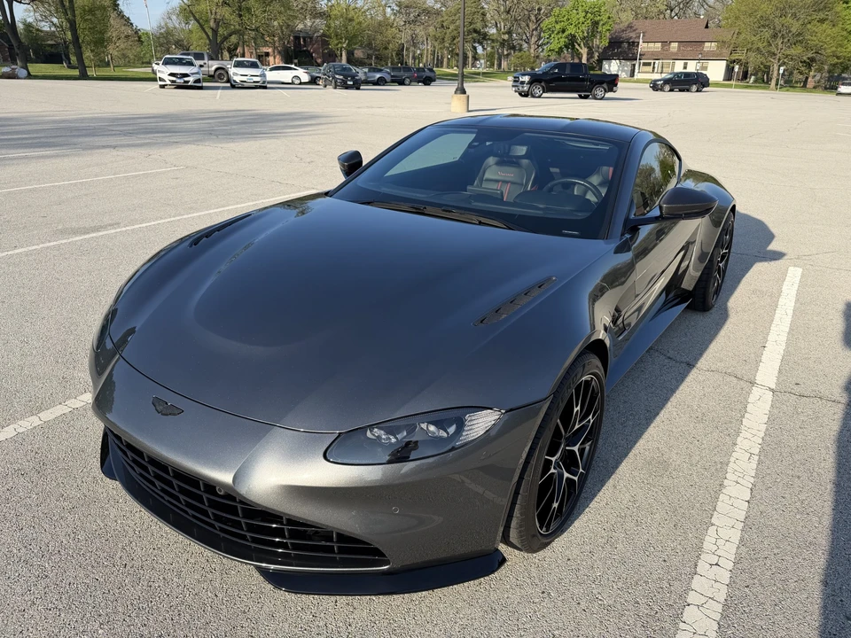 2021 Aston Martin V8 Vantage (2019+) - Image 4 of 31
