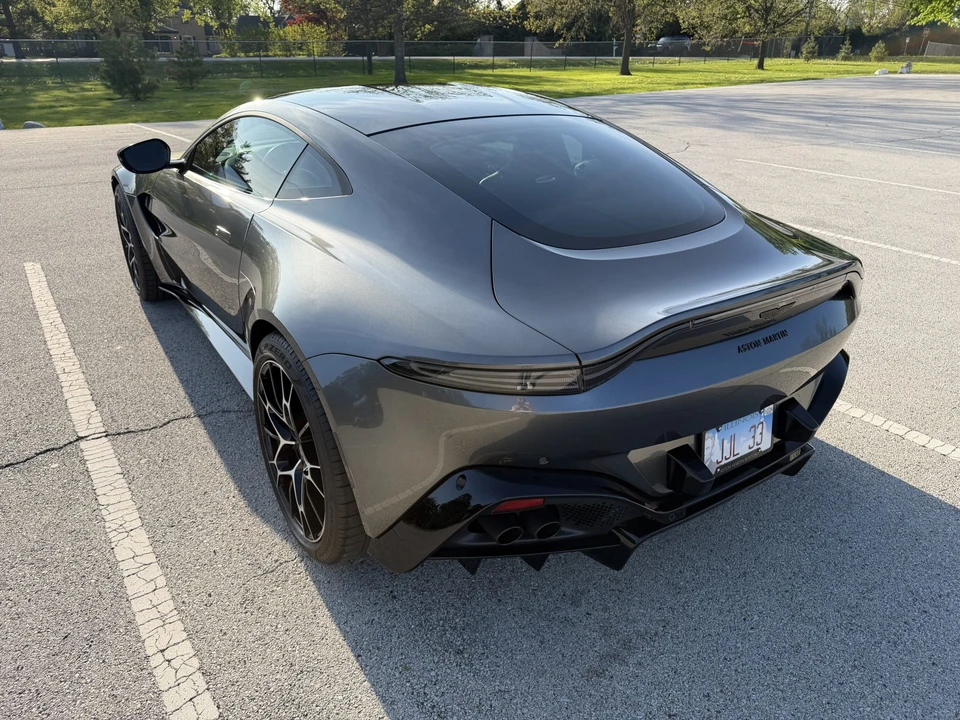 2021 Aston Martin V8 Vantage (2019+) - Image 12 of 31