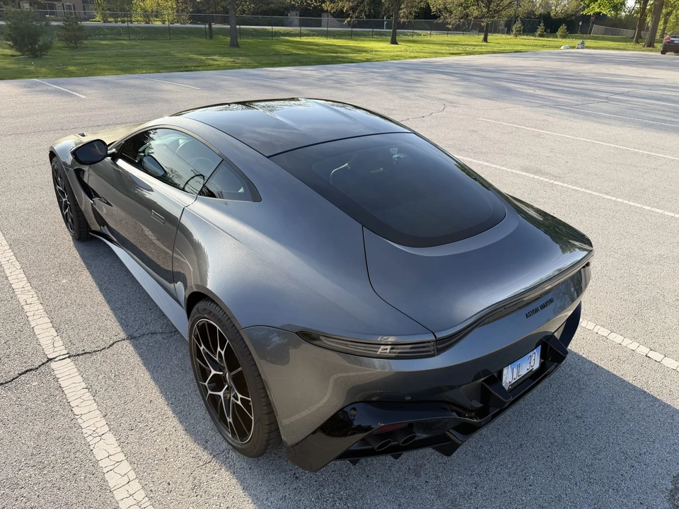 2021 Aston Martin V8 Vantage (2019+) - Image 11 of 31