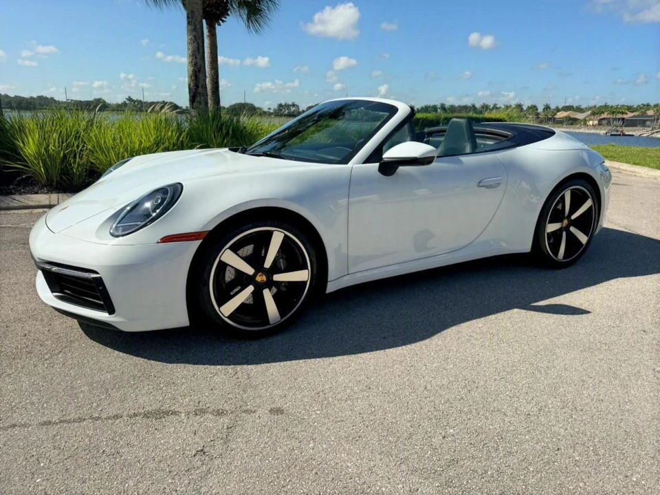 2021 Porsche 992 Carrera - Image 3 of 31