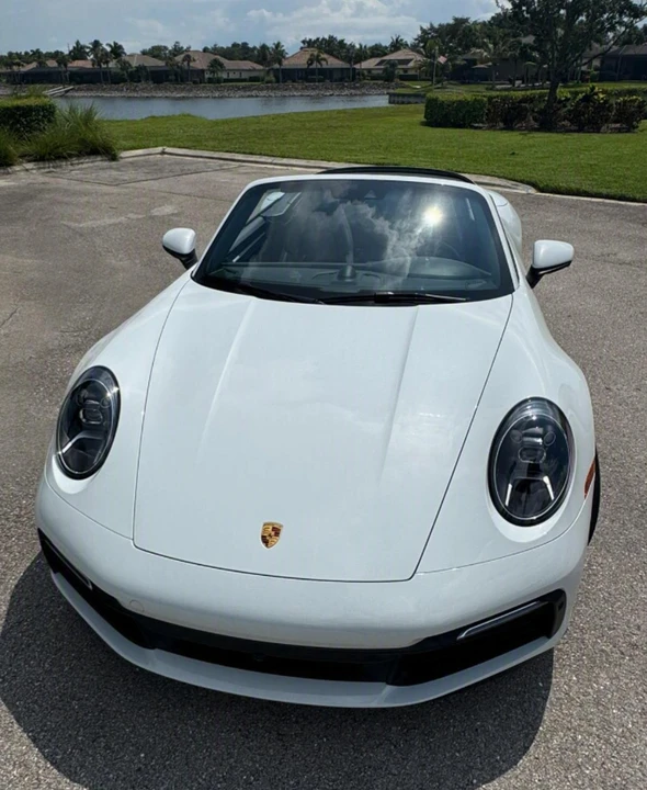 2021 Porsche 992 Carrera - Image 11 of 31