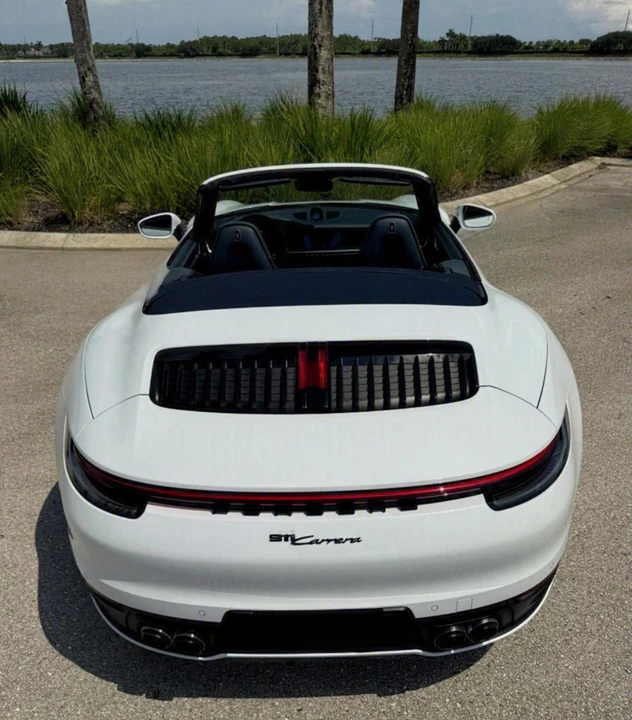 2021 Porsche 992 Carrera - Image 6 of 31