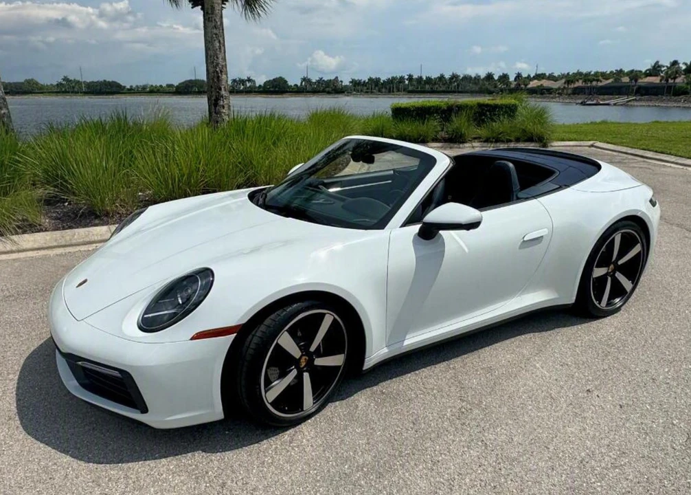 2021 Porsche 992 Carrera - Image 2 of 31