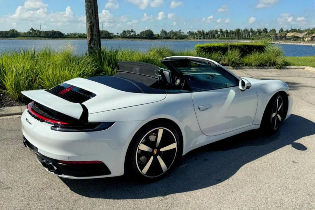 2021 Porsche 992 Carrera - Image 8 of 31