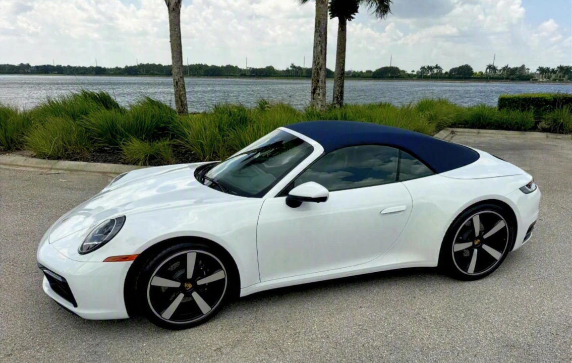 2021 Porsche 992 Carrera - Image 13 of 31