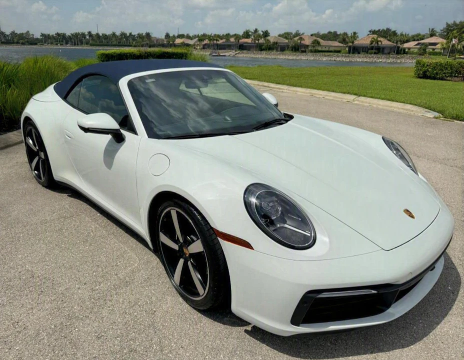 2021 Porsche 992 Carrera - Image 15 of 31