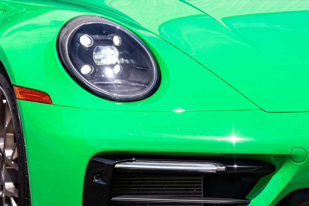 2021 Porsche 992 Carrera S - Image 13 of 31