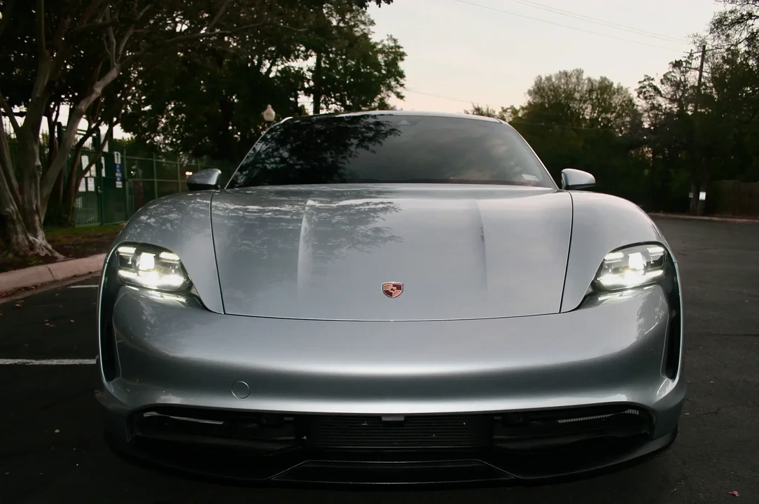 2021 Porsche Taycan - Image 2 of 6