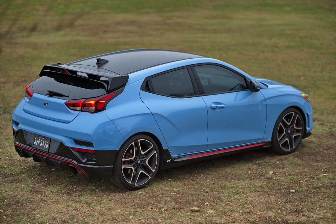 2022 Hyundai Veloster N - Image 9 of 31