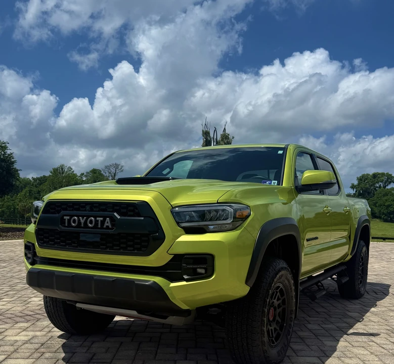 2022 Toyota - Image 3 of 31