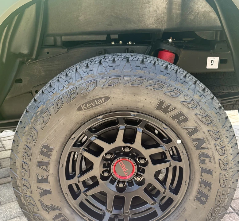 2022 Toyota - Image 29 of 31