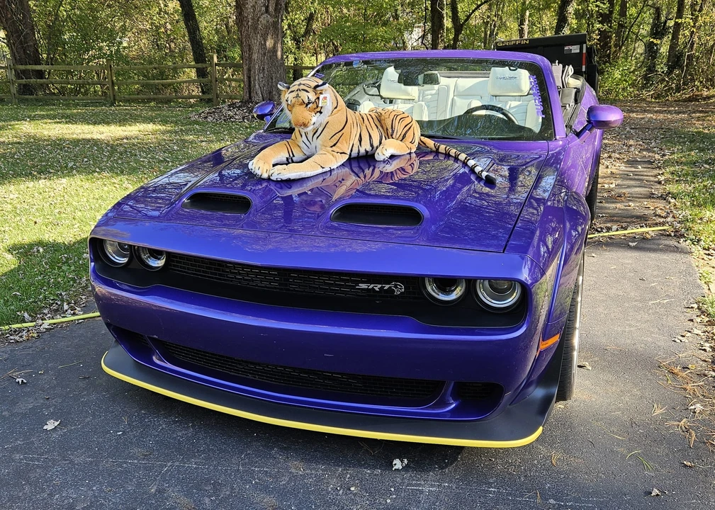 2023 Dodge Challenger SRT Hellcat 3rd Gen - Image 8 of 31