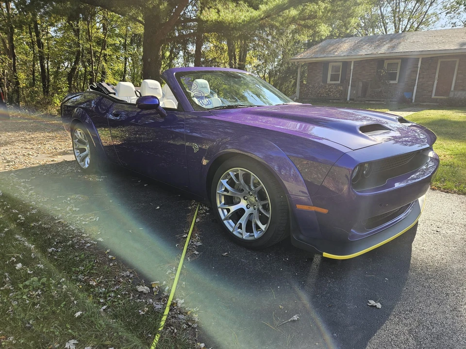 2023 Dodge Challenger SRT Hellcat 3rd Gen - Image 12 of 31