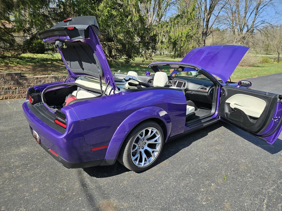 2023 Dodge Challenger SRT Hellcat 3rd Gen - Image 16 of 31