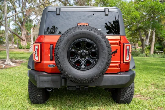 2023 Ford Bronco 6th Gen - Image 4 of 21