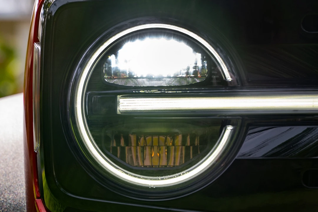 2023 Ford Bronco 6th Gen - Image 13 of 21